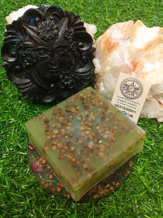 สบู่เมล็ดผักชี OLIVINE