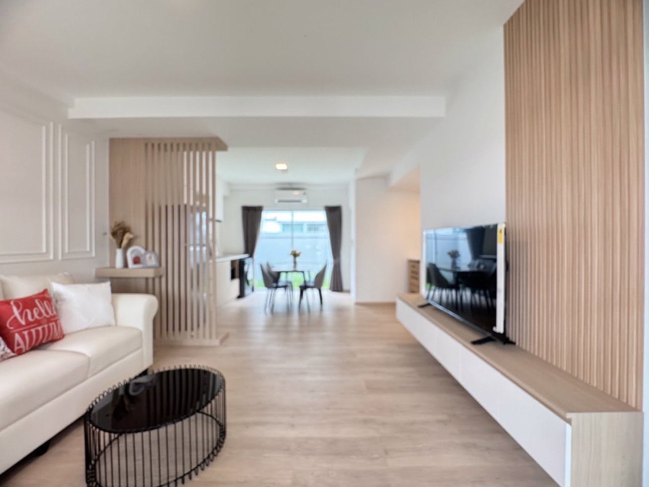 🏡 ให้เช่าทาวน์โฮม Indy 2 บางนา – รามคำแหง 2 บ้านใหม่ ไม่เคยเข้าอยู่ แต่งครบ พร้อมเข้าอยู่ทันที