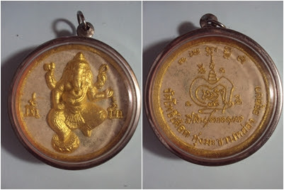 พระพิฆคเณศวัดโพธฺ์เผือก ทุ่งมะขามหย่อง อยุธยา ปัดทองแท้