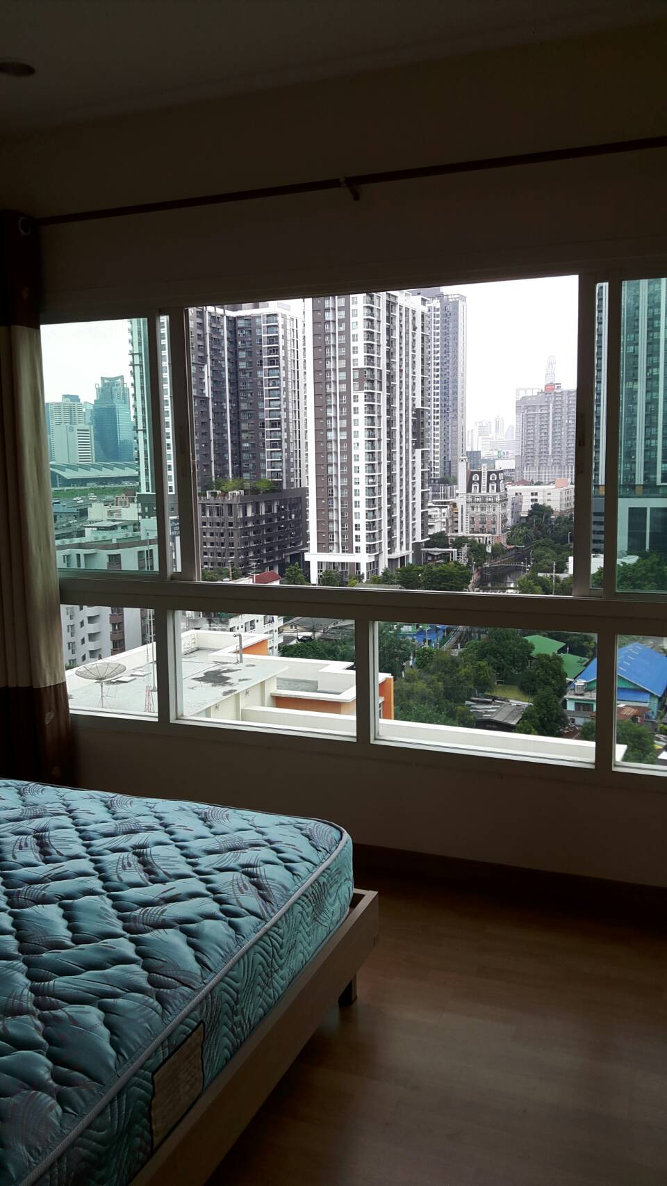 ให้เช่าคอนโด PG Rama 9 (พีจี พระราม 9) 1 ห้องนอน 1 ห้องน้ำ อาคาร B (ห้อง98 / 339 ) ชั้น 12 พื้นที่ 41 ตรม. เตียงนอนหันทิศเหนือ