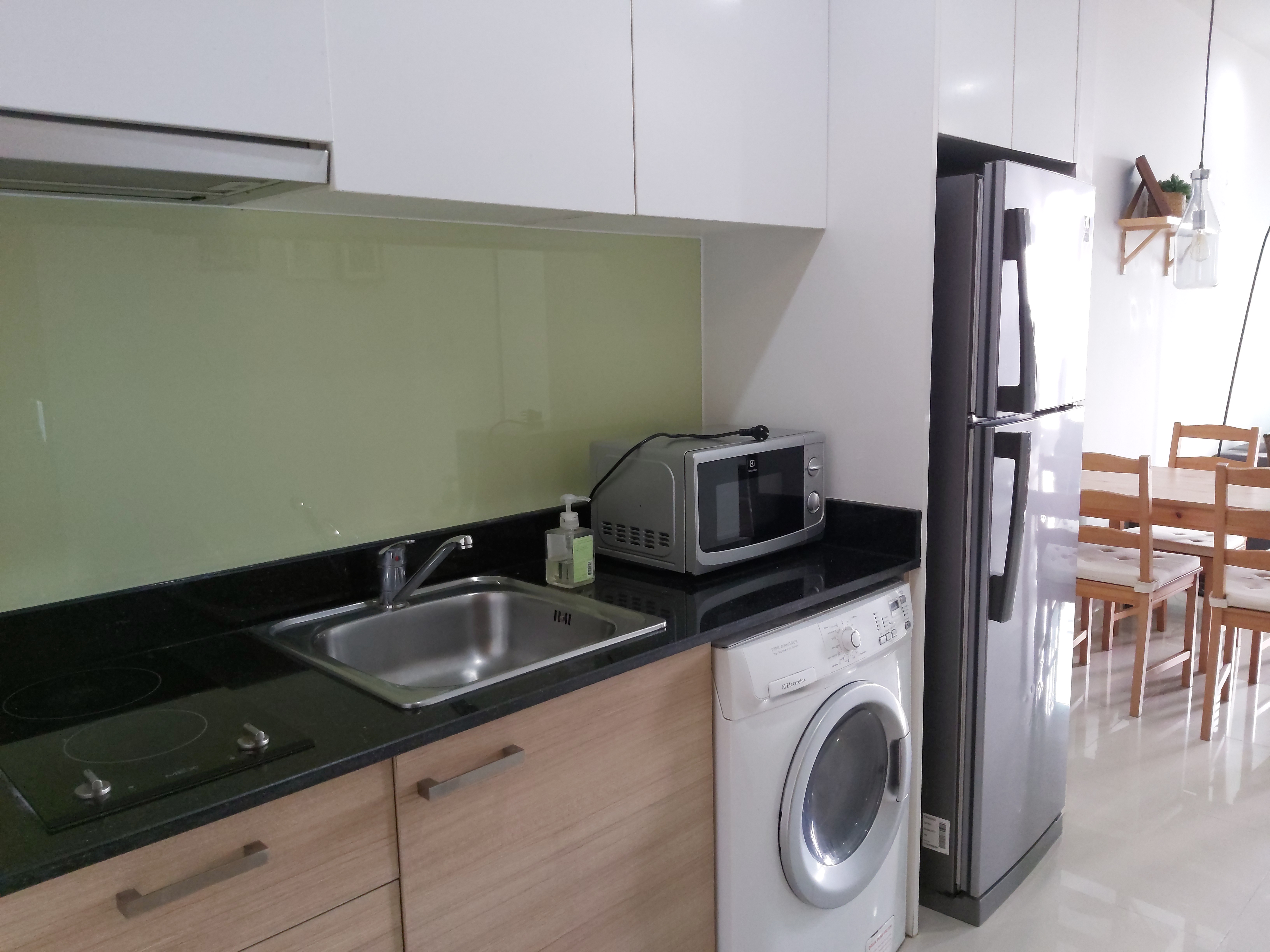 ขายด่วนคอนโด Circle เซอร์เคิล คอนโดมิเนียม เพชรบุรี 36 ชั้น 37 ราคาเพียง 4.7 ล้าน 1 ห้องนอน 1 ห้องน้ำ วิว ตึกใบหยก