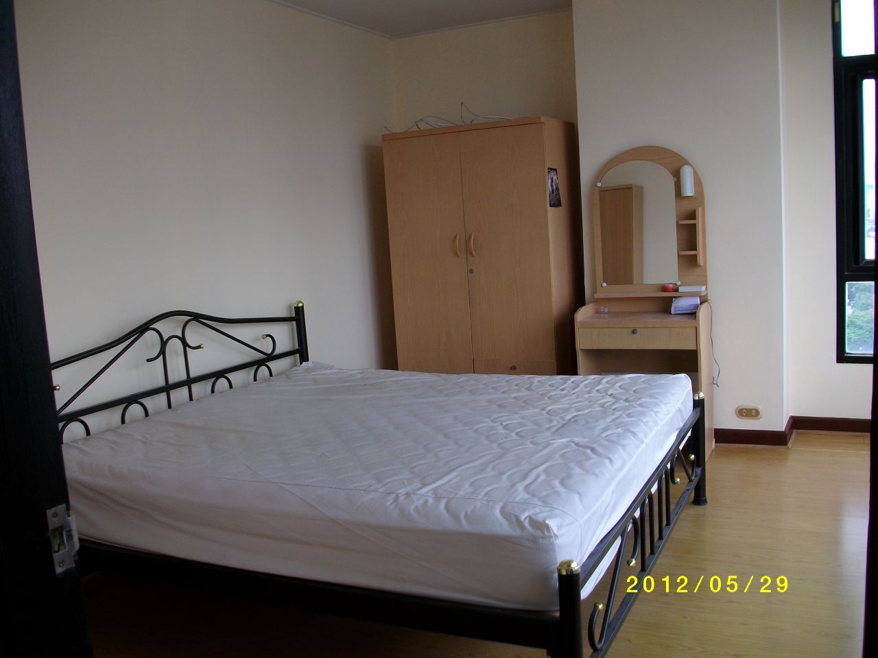 ให้เช่า คอนโด พญาไท เพลส (PhayaThai Place) ห้องนอน (1BR) ห้องหัวมุม ราคา 18000 / เดือน ชั้น 16 พื้นที่ 50 ตร.ม