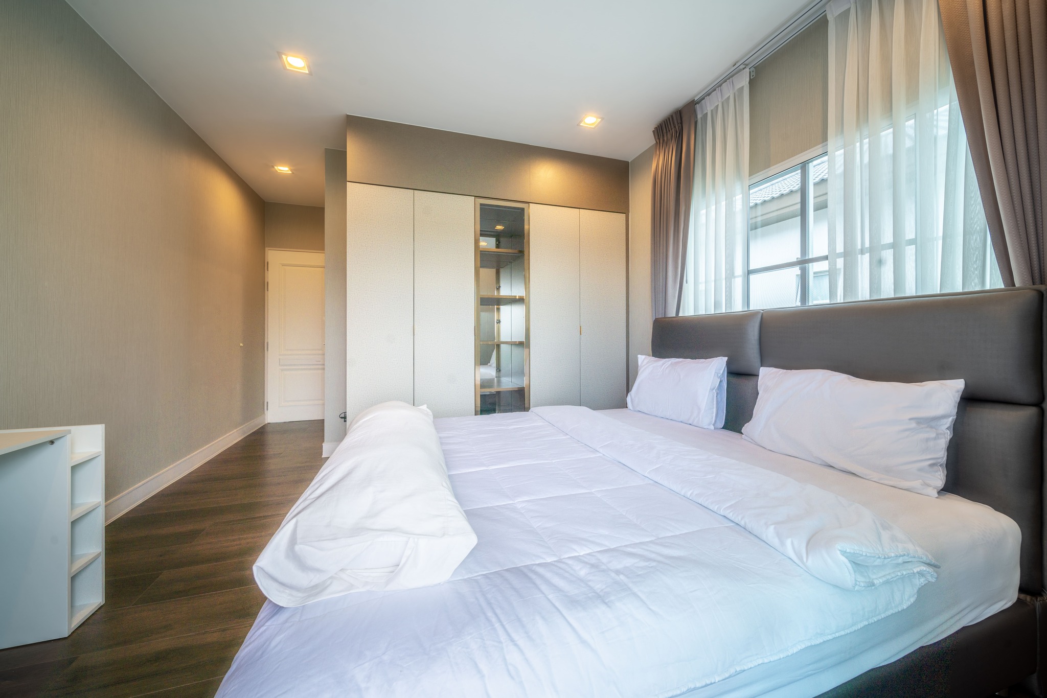 ขาย / เช่า บ้านเดี่ยวสุดหรู หมู่บ้าน นันทวัน รามอินทรา – พหลโยธิน 50 / For Sale & Rent Nanthawan Ramintra – Phaholyothin 50
