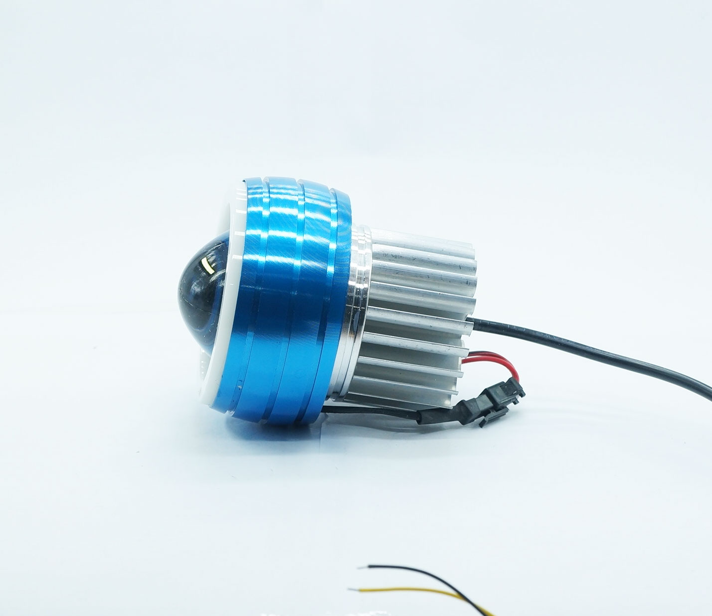 LEDโปรเจคเตอร์ไฟหน้ารถมอเตอร์ไซค์18Wไฟวงแหวนเดี่ยวสีแดงฟ้า