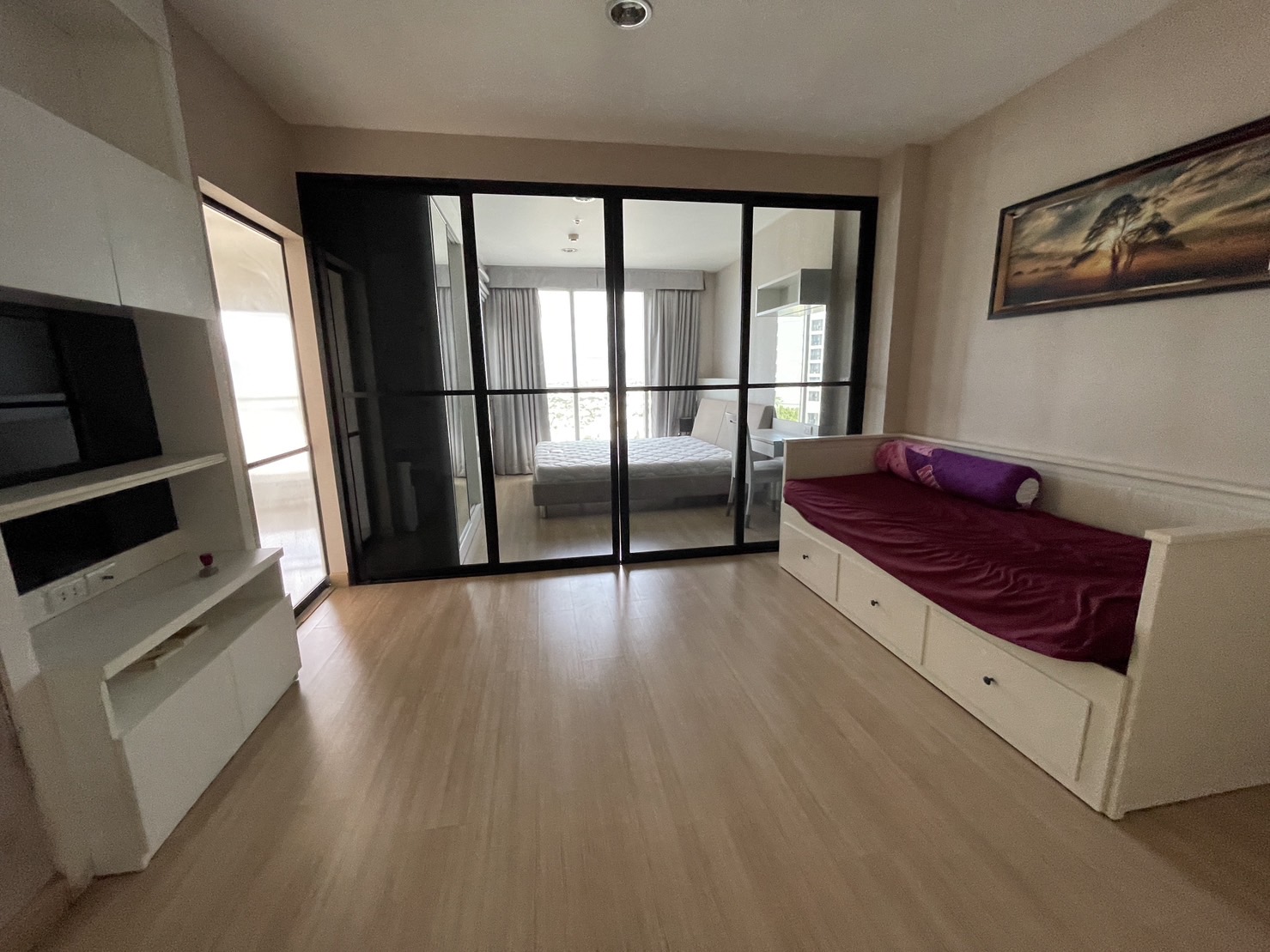 ขายขาดทุนคอนโดติดรถไฟฟ้า ลาดพร้าว Life @ Ladprao 18 (ไลฟ์ แอด ลาดพร้าว 18) 1 ห้องนอน 1 ห้องน้ำ ขนาด 40 ตรม ชั้น31 ขายขาดทุนเพียง 3.2 ล้าน