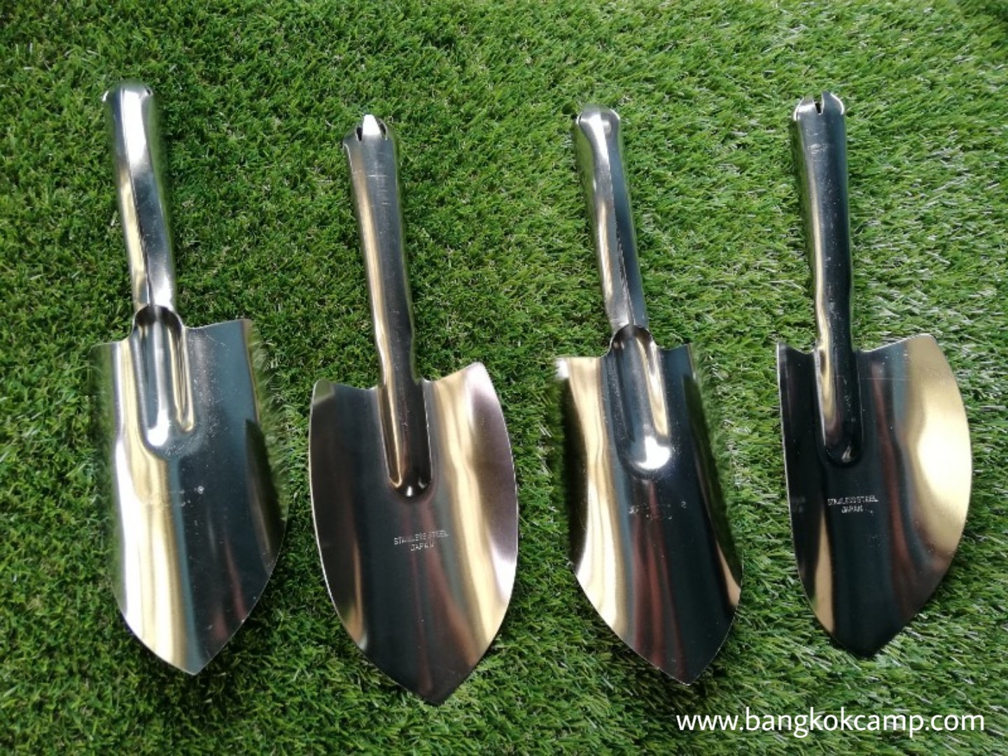 พลั่วพรวนดิน สแตนเลส Japan