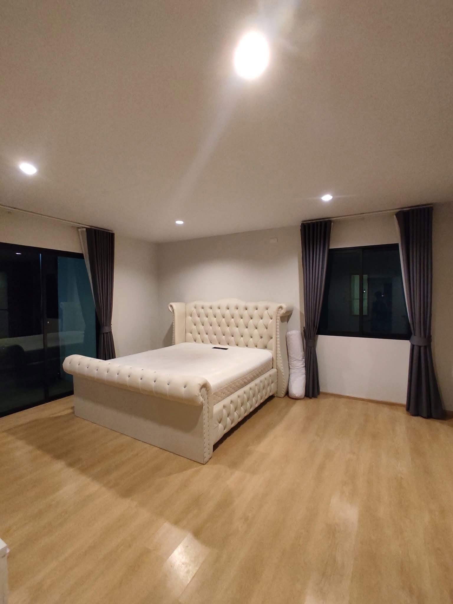 🏡 ขายบ้านเดี่ยว 2 ชั้น พร้อมอยู่ หมู่บ้านเอสเกตไลฟ์ ราชพฤกษ์ - กาญจนา