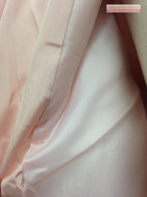 เสื้อโค้ทกันหนาวฮู้ดดี้ กันหนาวกันลม ผ้าในลอนบุนวม+ซับในขนแกะ พร้อมส่งจ้า สีดำ