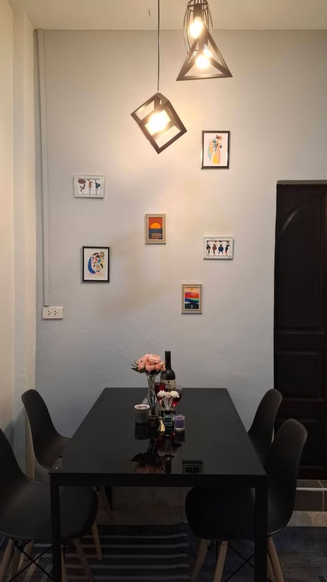 ขาย-บ้านสวยรีโนเวทใหม่ โฮมออฟฟิต ทาวน์เฮ้าส์แต่งสวยพร้อมอยู่ ทำเลดีมาก ห่างBig C กลัปพฤกษ์ 5 นาที