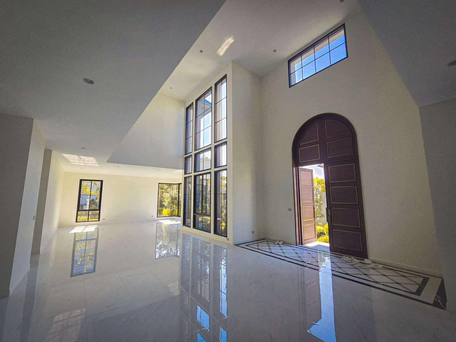 📌 ขายบ้านเดี่ยวหรู แปลงมุม พร้อมสวนส่วนตัว หลังที่ดีที่สุดในโครงการ โครงการ NARASIRI PHAHOL - WATCHAPOL (นาราสิริ พหล – วัชรพล)