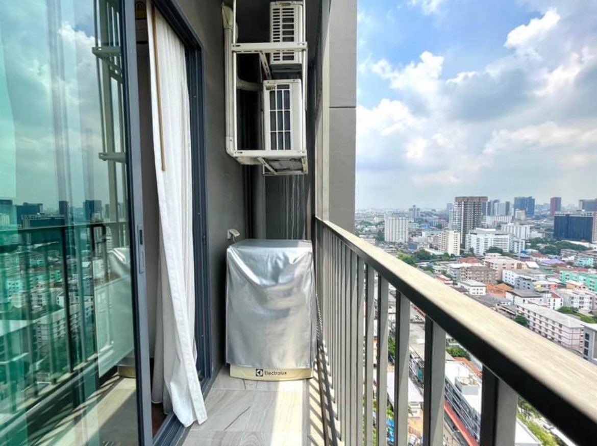 ให้เช่าคอนโด ซี เอกมัย / For Rent C Ekkamai (English below)