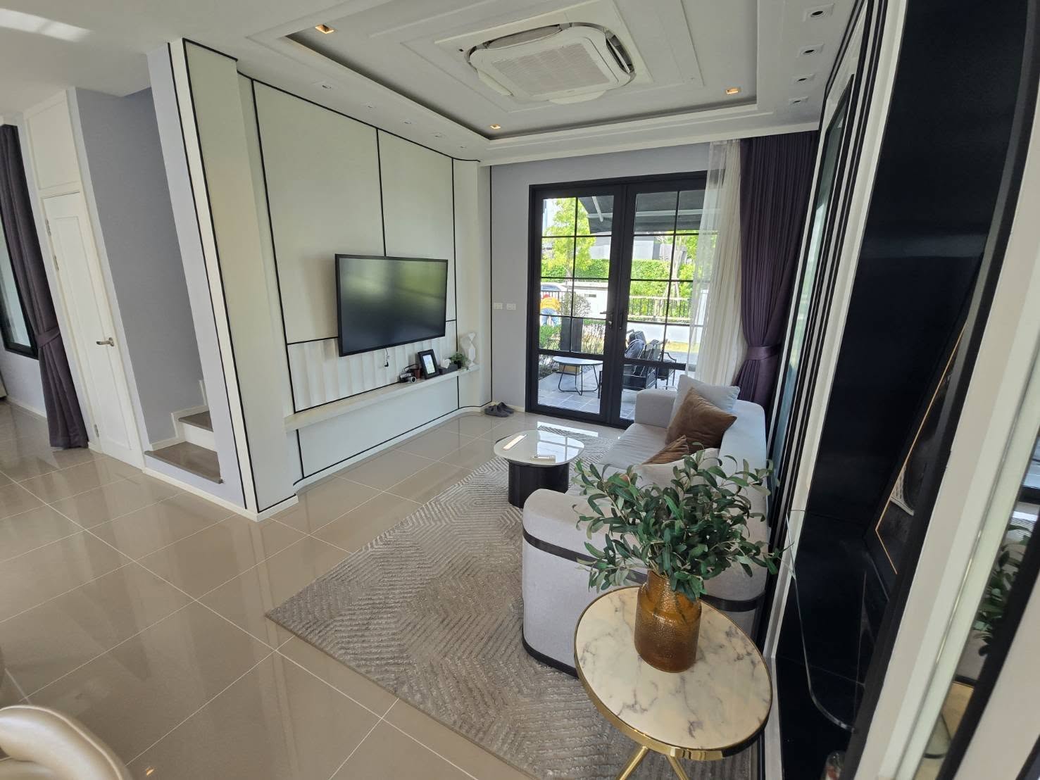 🏡 ให้เช่าทาวน์โฮม Grande Pleno Sukhumvit-Bangna : แกรนด์ พลีโน่ สุขุมวิท-บางนา ใกล้ Mega Bangna เพียง 600 ม. | บ้านหันทิศตะวันออก