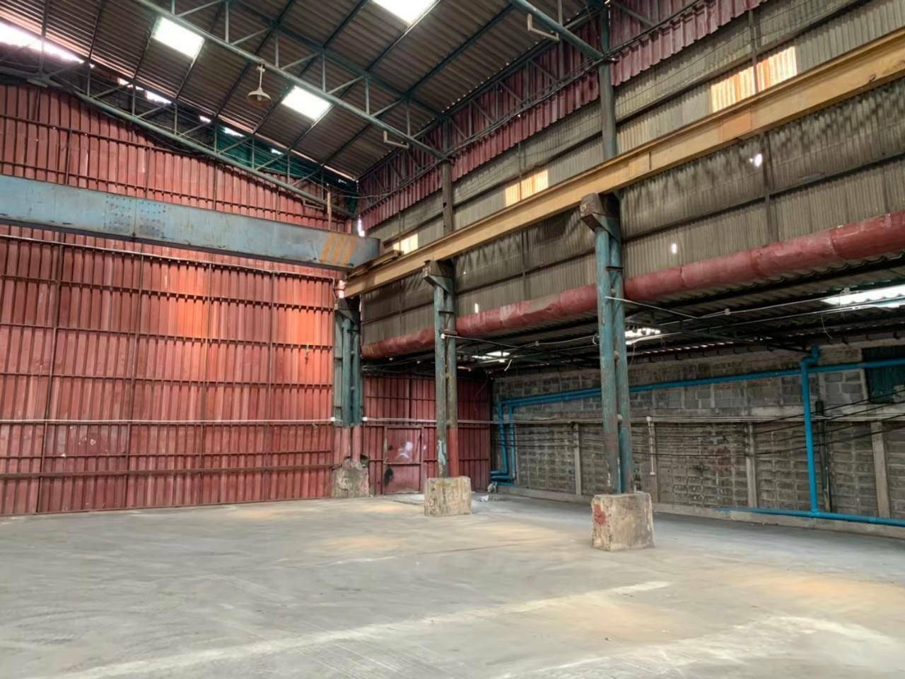 ให้เช่าโกดัง ขนาดพื้นที่ 600 ตร.ม สถานที่ พระราม 3 ซอย 12 ห่างปากซอย 80 เมตร การเดินทางสะดวก ติดแหล่งการค้ามากมาย