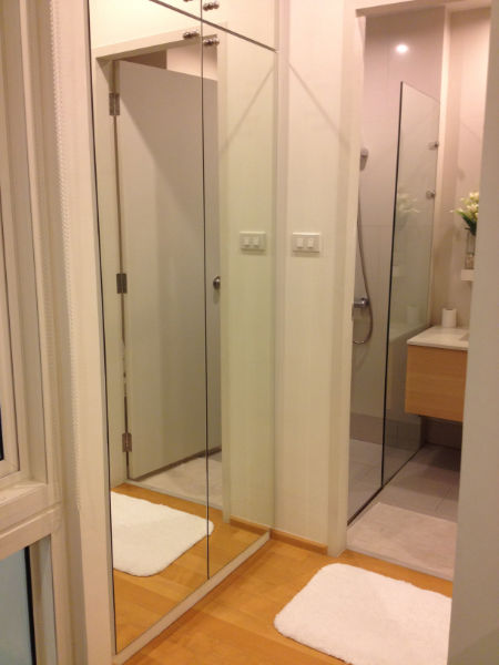 For rent condo Villa Rachatewi Duplex Garden view