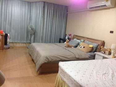 ขายคอนโดLamaison Paholyothin 24 (ลาเมซอง พหลโยธิน 24 ) 1 นอน 1 น้ำ ขนาด 45.19 ตรม. ราคา 1.9 ลบ.พร้อมเครื่องใช้ไฟฟ้าและเฟอร์นิเจอร์ ชั้น 10 ขนาด 45.19 ตรม. 1 ห้องนอน 1 ห้องครัว 1 ห้องน้ำ วิวสระว่ายน้ำ