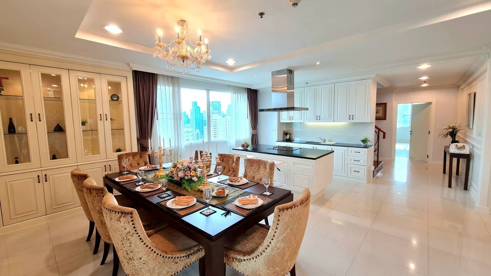 ให้เช่า Penthouse Duplex – ปิยะทิพย์ เพลส สุขุมวิท 39 / For Rent Penthouse Duplex – Piyathip Place Sukhumvit 39 (English below)