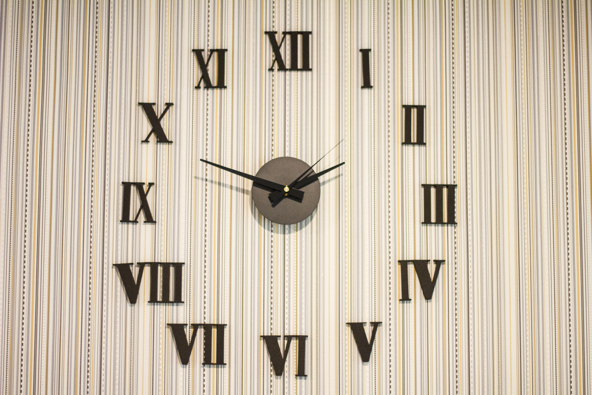 ขายคอนโดThe Kith Plus Sukhumvit 113 (เดอะ คิทท์ พลัส สุขุมวิท 113) 2 ยูนิต ตกแต่งครบพร้อมเข้าอยู่ ยูนิตที่1 แบบ 1 ห้องนอน 1 ห้องน้ำ ตึก A ชั้น 3