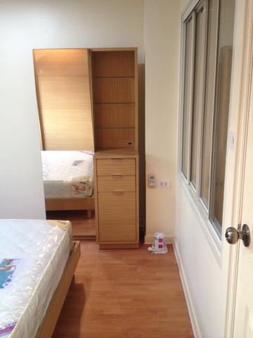 ขายคอนโด ลุมพินี ศูนย์วัฒนธรรม Lumpini Ville Cultural Center 1 ห้องนอน 1 ห้องน้ำ 1 ห้องรับแขก ชั้น 2 ห้องมุม ตึกเอ2 ขนาด 40 ตรม.