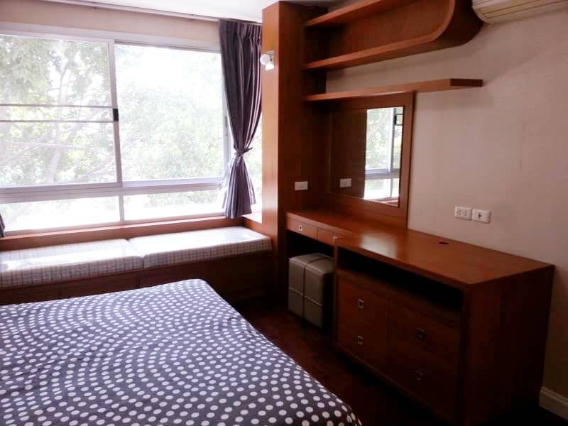 ให้เช่าคอนโด 49 Plus (49 พลัส ซอย สุขุมวิท 49 ) 3 ห้องนอน 2 ห้องน้ำ ขนาด: 104 ตร.ม.