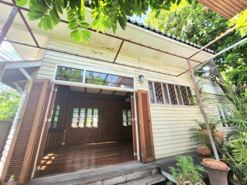 🌟 ให้เช่าบ้านเดี่ยว Sukhumvit 93 | บ้านใหญ่ 81 ตร.วา + เรือนไม้สัก ใจกลางสุขุมวิท พร้อมอยู่ 🌟