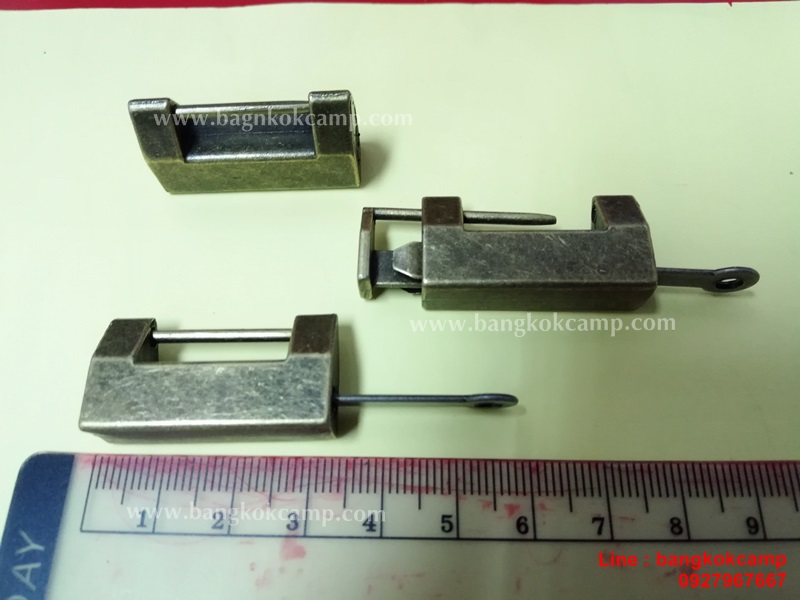 กุญแจทองเหลือง ตัวเล็ก ใช้งานได้จริง