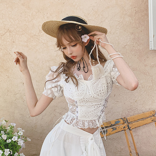 Girly Fancy Club : เสื้อแฟชั่นสไตล์หวานแขนตุ๊กตาแต่งสายผูกข้าง งานแบรนด์