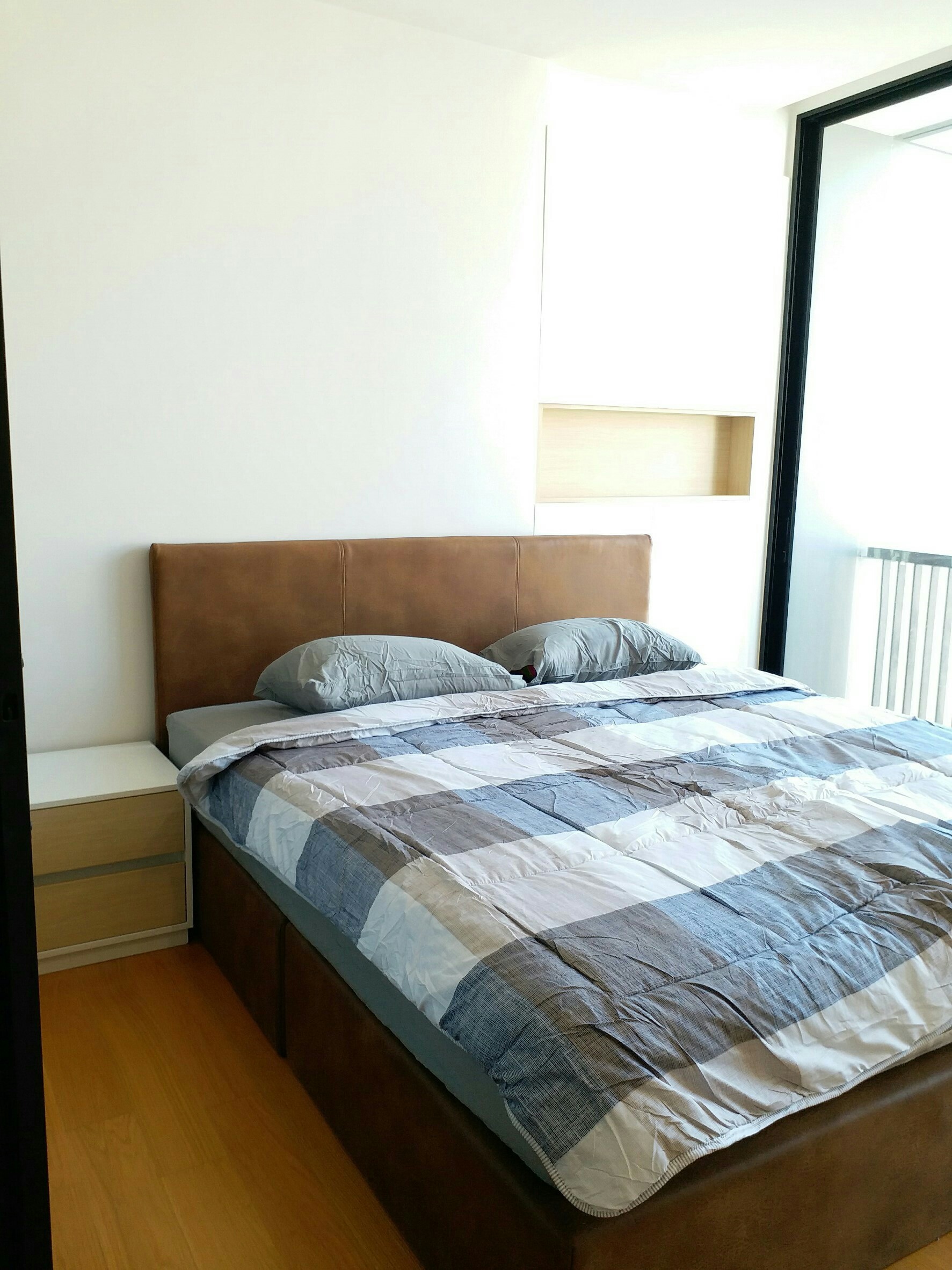 ให้เช่าคอนโด Noble Revo Silom (โนเบิล รีโว สีลม) 1 ห้องนอน 1 ห้องน้ำ ขนาด 35 ตรม ชั้น 14