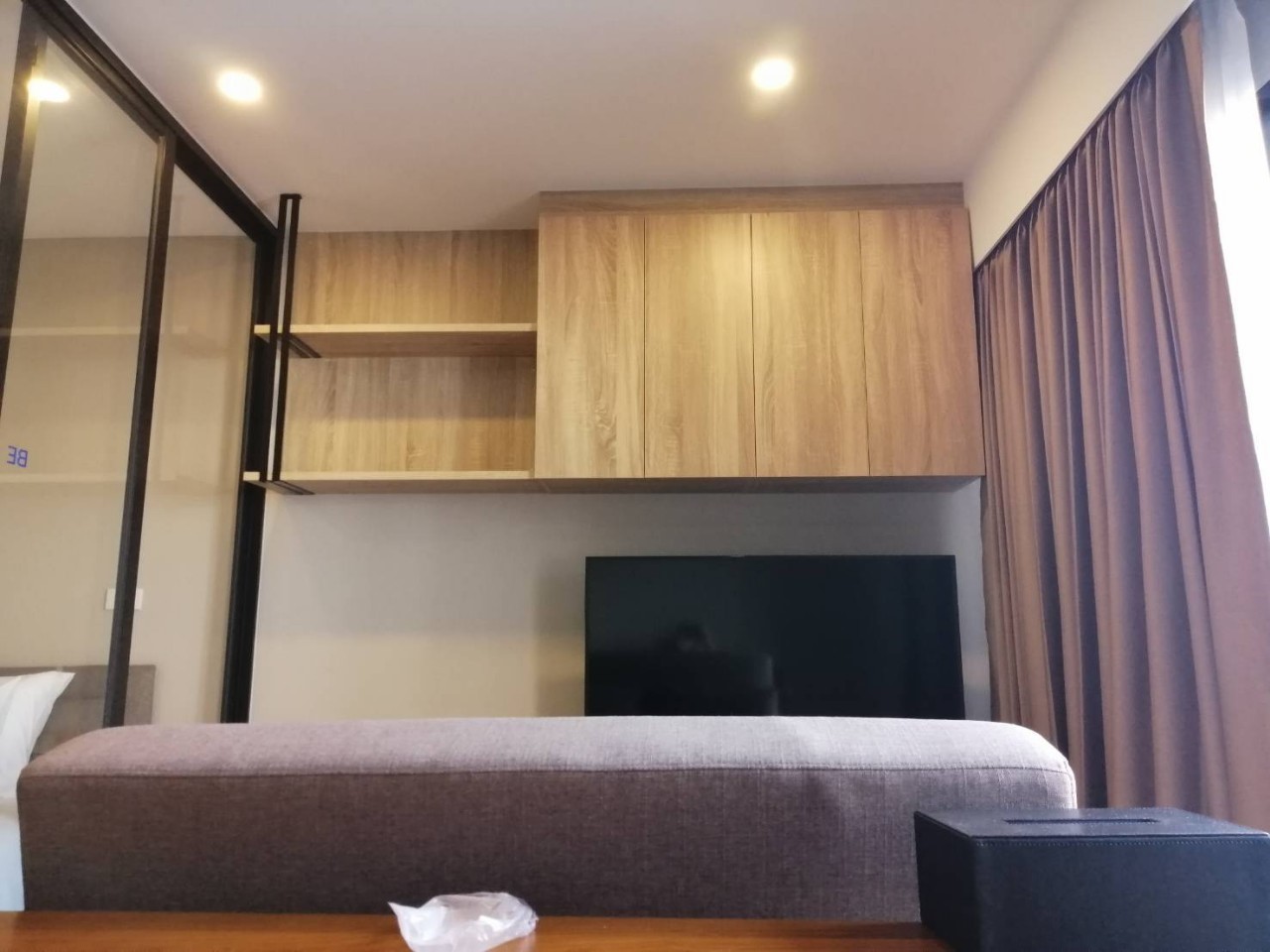 ให้เช่าคอนโด Blossom Condo @ Sathorn - Charoenrat (บลอสซั่ม คอนโด สาทร-เจริญราษฎร์ แบบ 1 ห้องนอน 1 ห้องน้ำ ขนาด30 ตรม อาคาร A