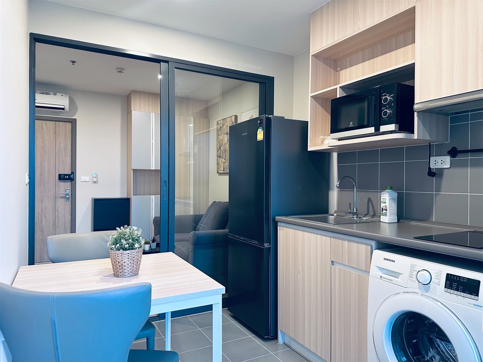 ให้เช่า คอนโด ไอดีโอ โอทู (Ideo O2) 📍 ทำเลติดถนนสรรพาวุธ ใกล้ BTS บางนา / อุดมสุข และทางด่วน