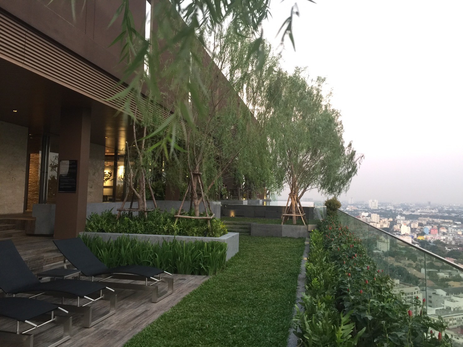 รหัสทรัพย์ 23650ให้เช่าคอนโด เดอะ ลอฟท์ เอกมัย THE LOFTS EKKAMAI ห้องสตูดิโอ พื้นที่ 28.11 ตรม