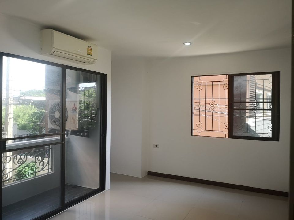 ขายคอนโดทาวน์อินทาวน์-วังทองหลาง Bodin Suite Home (บดินทร์ สวีท โฮม) ขายราคา 2,200,000 บาท ขายคอนโดบดินทร์สวีทโฮม ใกล้โรงเรียน