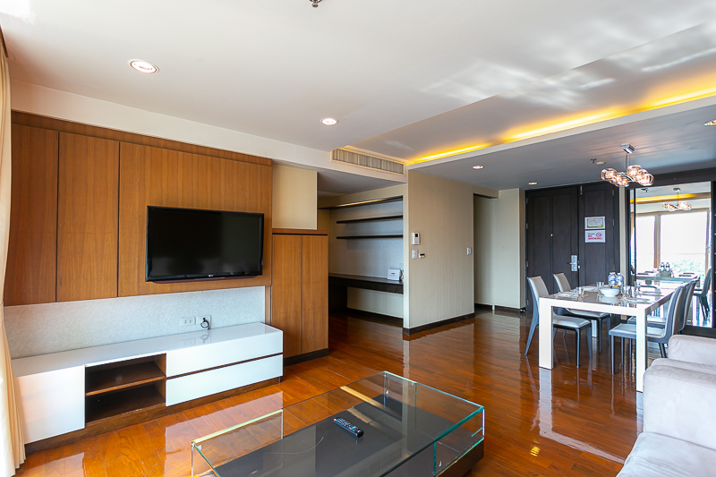 ให้เช่าคอนโด Double Tree Residence (ดับเบิ้ล ทรี เรสซิเด้นซ์) 2 ห้องนอน 2 ห้องน้ำ ขนาด 150 ตรม ชั้น 1 ราคาเช่า 45,000 บาท