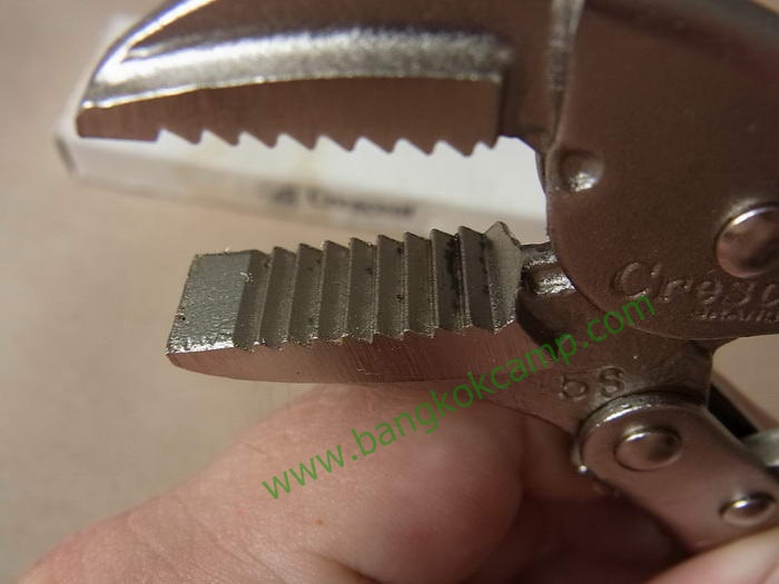 คีมล๊อค Crescent ขนาด5นิ้ว Made in USA พร้อมกล่องเดิม..ใหม่เก่าเก็บ