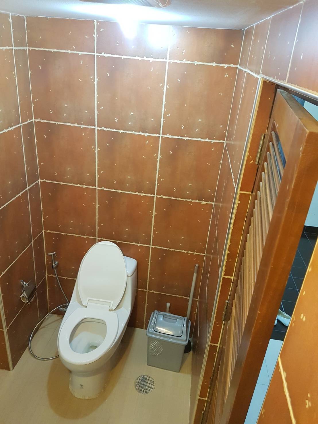 ให้เช่าคอนโด Sukhumvit Suite (สุขุมวิท สวีท) ห้องสตูดิโอ 1 ห้องน้ำ ขนาด 30 ตรม ชั้น 17 วิวโล่ง ห้องตกแต่งพร้อมเข้าอยู่