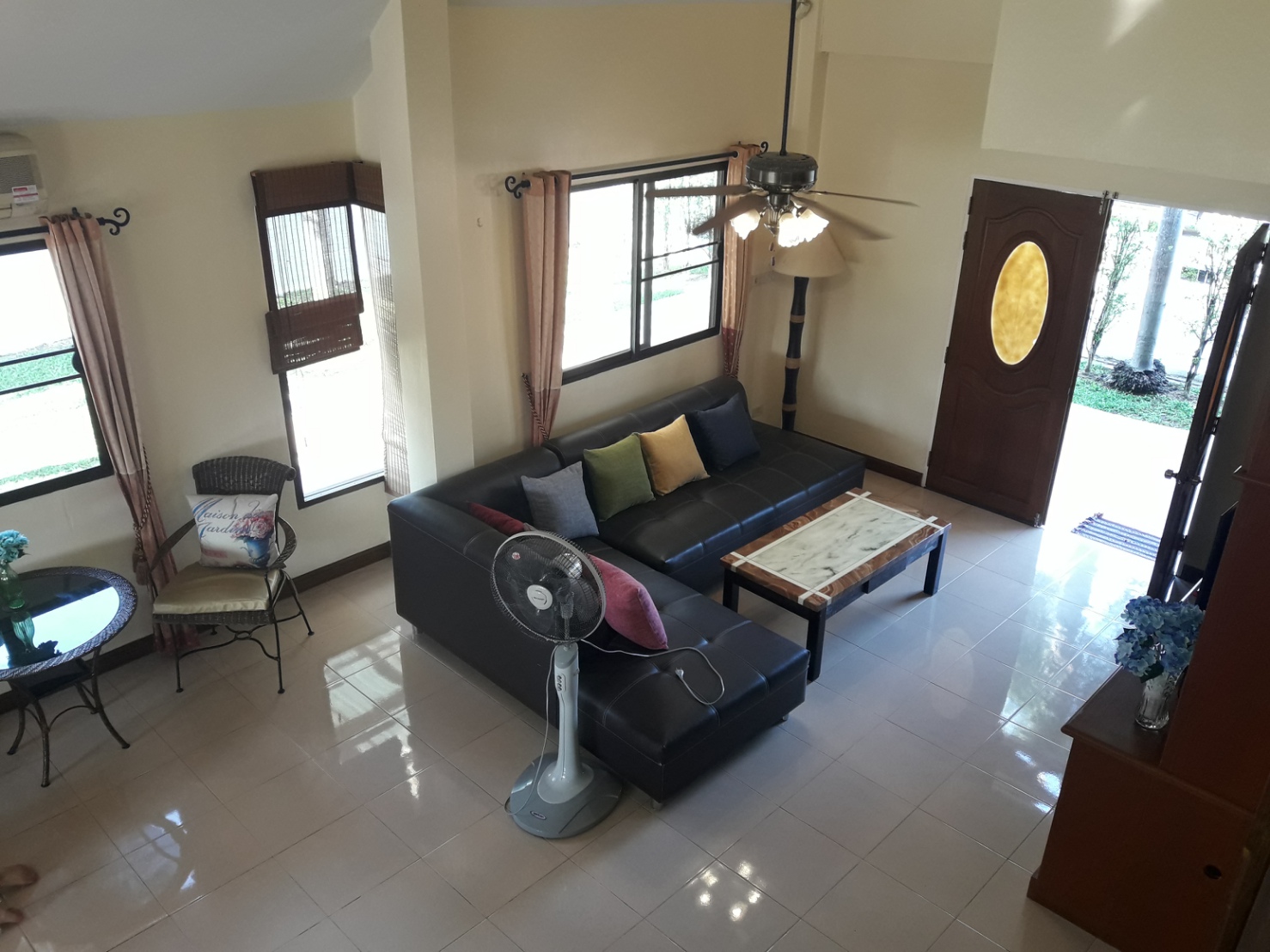 ขาย / เช่า บ้านเดียว 2 ชั้น หมู่บ้าน สยามเพส พัทยา ค่าเช่า 25,000 บาทต่อเดือนรายเดือน