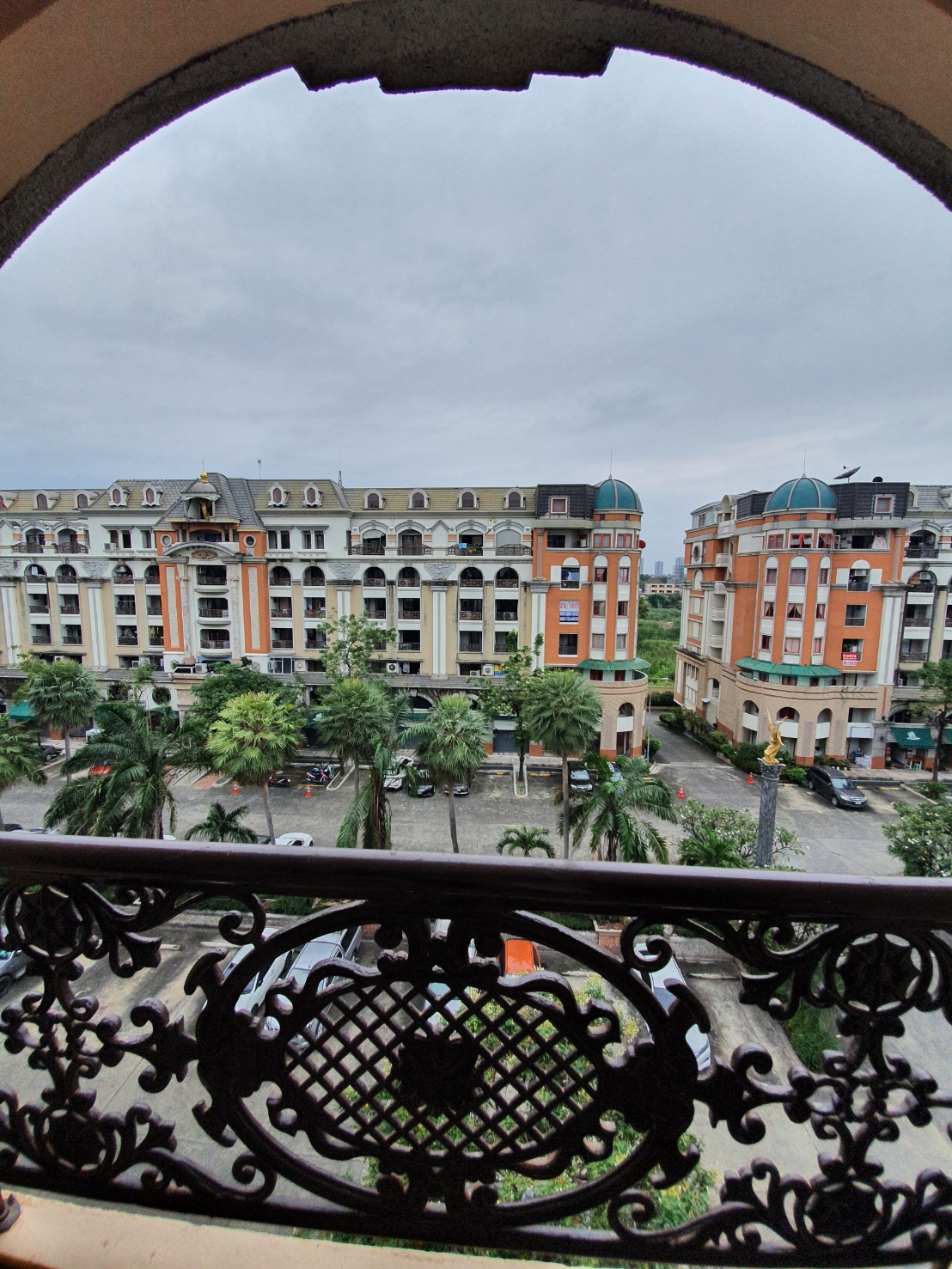 ขาย / เช่าคอนโด Champs Elysees Tiwanon (ฌ็องเซลิเซ่ ติวานนท์) ขายราคา 830,000 บาท / เช่า 5,500 บาท/ เดือน