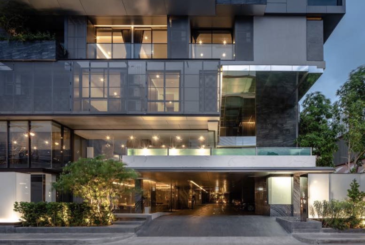 ให้เช่าคอนโด 168 Sukhumvit 36 (168 สุขุมวิท 36) 1 ห้องนอน 1 ห้องน้ำ ขนาด 30 ตรม ชั้น 2 ห้องแต่งครบพร้อมเข้าอยู่