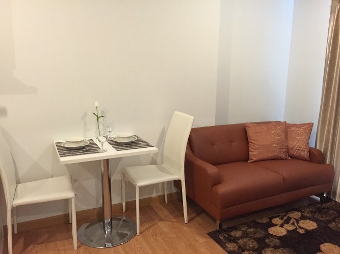 ให้เช่าคอนโด พาร์คแลนด์ @ เพชรเกษม 1 ห้องนอน 30-35 ตรม. 2 ห้องนอน 50-60 ตรม. พร้อมเฟอร์