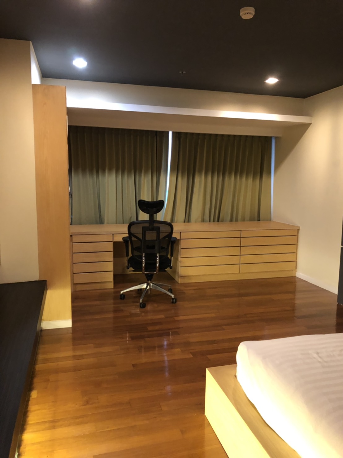 ขาย / เช่า คอนโด Amanta Lumpini (อมันตา ลุมพินี) 2 ห้องนอน 3 ห้องน้ำ (ห้อง1715) ขนาด 120 ตรม