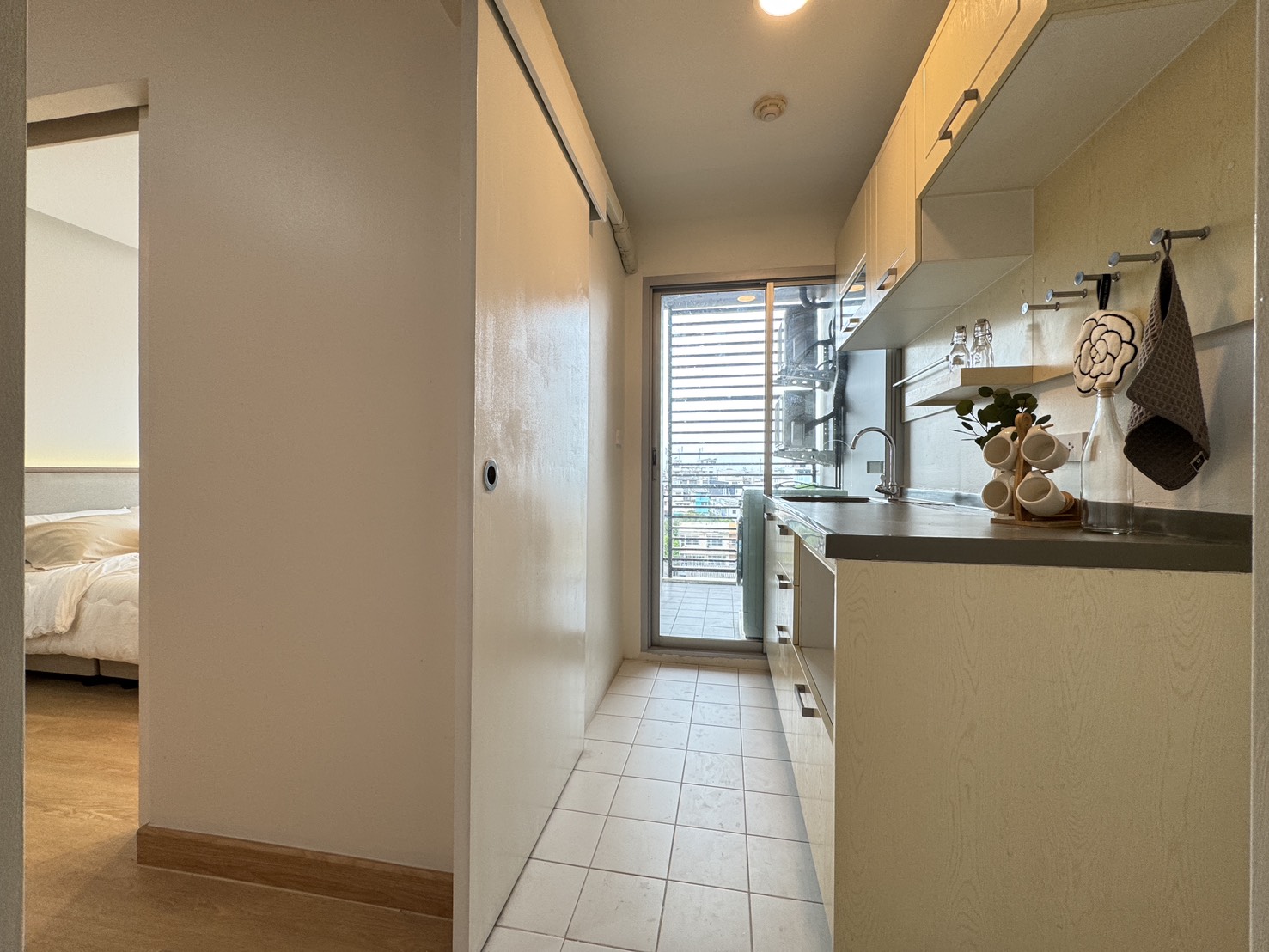 ขายด่วน คอนโด เดอะซี้ด สาทร–ตากสิน / For Sale The Seed Sathorn–Taksin