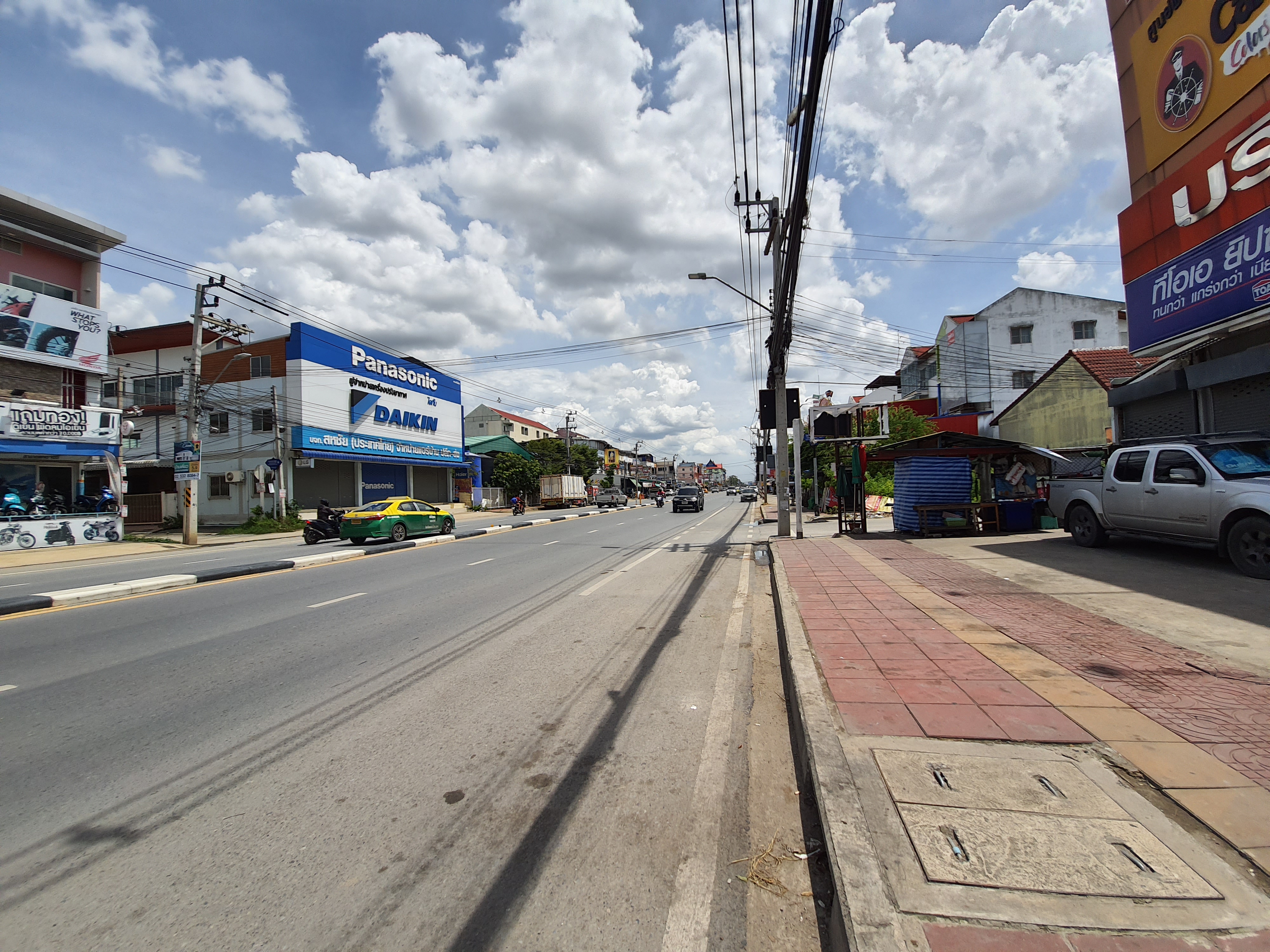 รหัสทรัพย์ 04668 ขายที่ดินถมแล้ว ลำลูกกาคลอง 4 ซอยร่วมสุข 2 ติดถนน 3 ด้าน (ที่ดินรูปสี่เหลี่ยมจัตุรัส) ขนาดพื้นที่ 3 งาน 63 ตรม