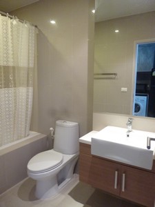 ให้เช่าคอนโด Noble Refine (โนเบิล รีไฟน์) 1 ห้องนอน 1 ห้องน้ำ ขนาด 35 ตรม ชั้น 11