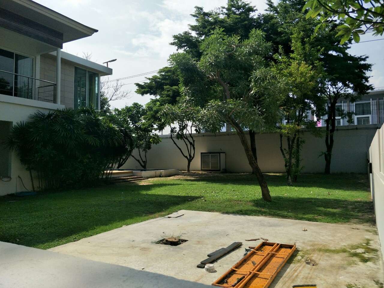 ห้เช่าบ้านเดี่ยว หมู่บ้าน นวธานี โซน เรสซิเดนซ์ Navatanee Residence หมู่บ้าน Luxury โครงการ อยู่ติดถนนเกษตร-นวมินทร์ตัดใหม่ ว่าง