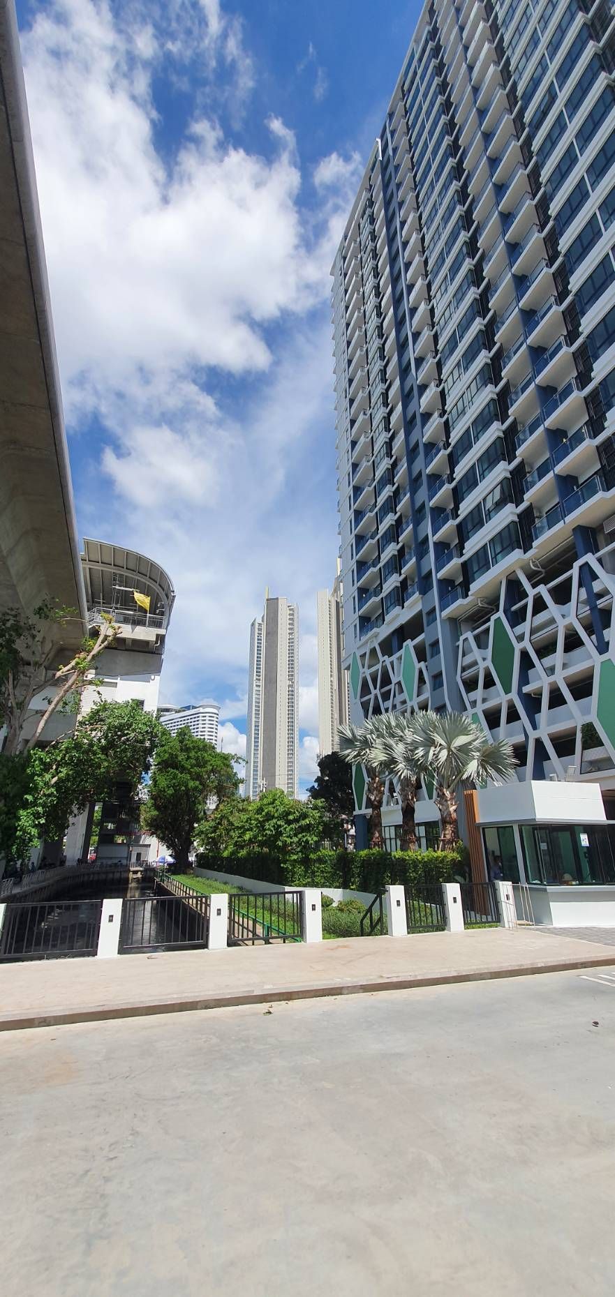 ขาย / ให้เช่าคอนโด Supalai Premier Charoen Nakhon (ศุภาลัย พรีเมียร์ เจริญนคร ขนาด 48 ตม.