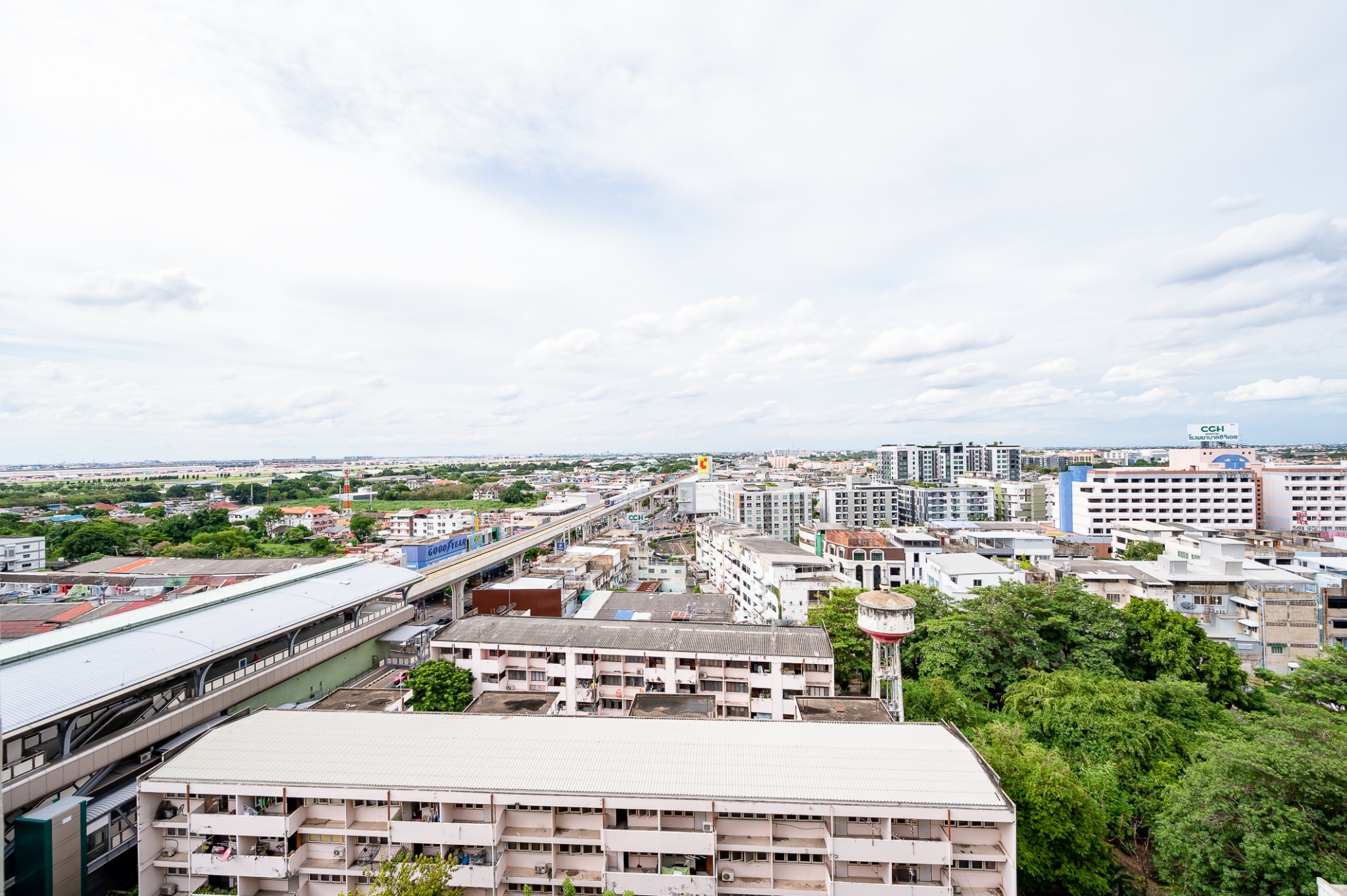 ให้เช่าคอนโด THE BASE SAPHANMAI (เดอะ เบส สะพานใหม่)