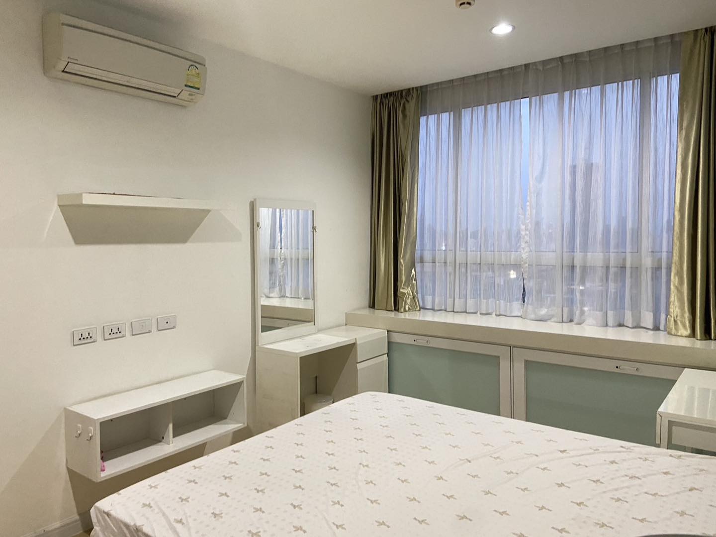 🏙️ ให้เช่า คอนโด TC Green Rama 9 (ทีซี กรีน พระราม 9)