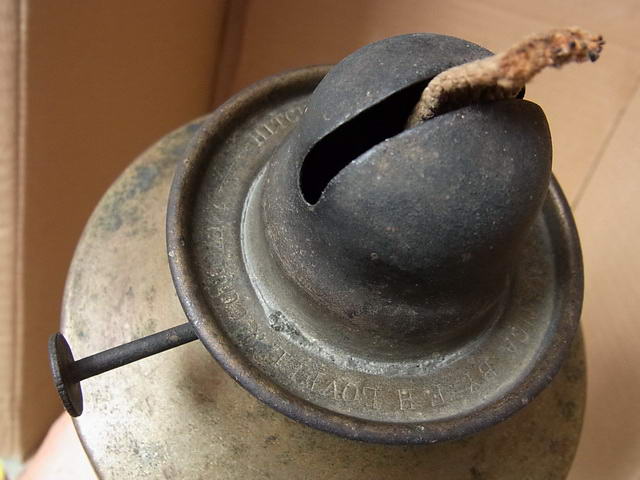 ตะเกียงลาน เก่าเก็บ .เป็นตัวตะเกียงไม่มีลาน ...Made in USA