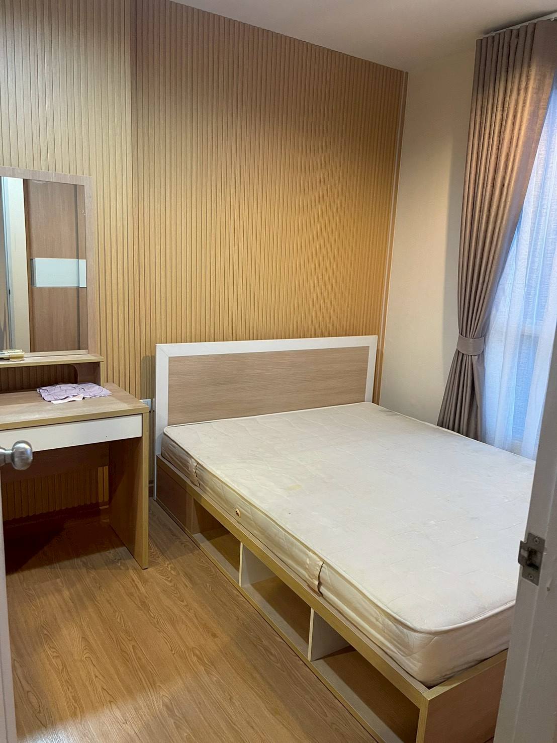 ให้เช่าคอนโด ไลฟ์ แอท รัชดา – ห้วยขวาง / For Rent Life @ Ratchada – Huai Khwang (English below)