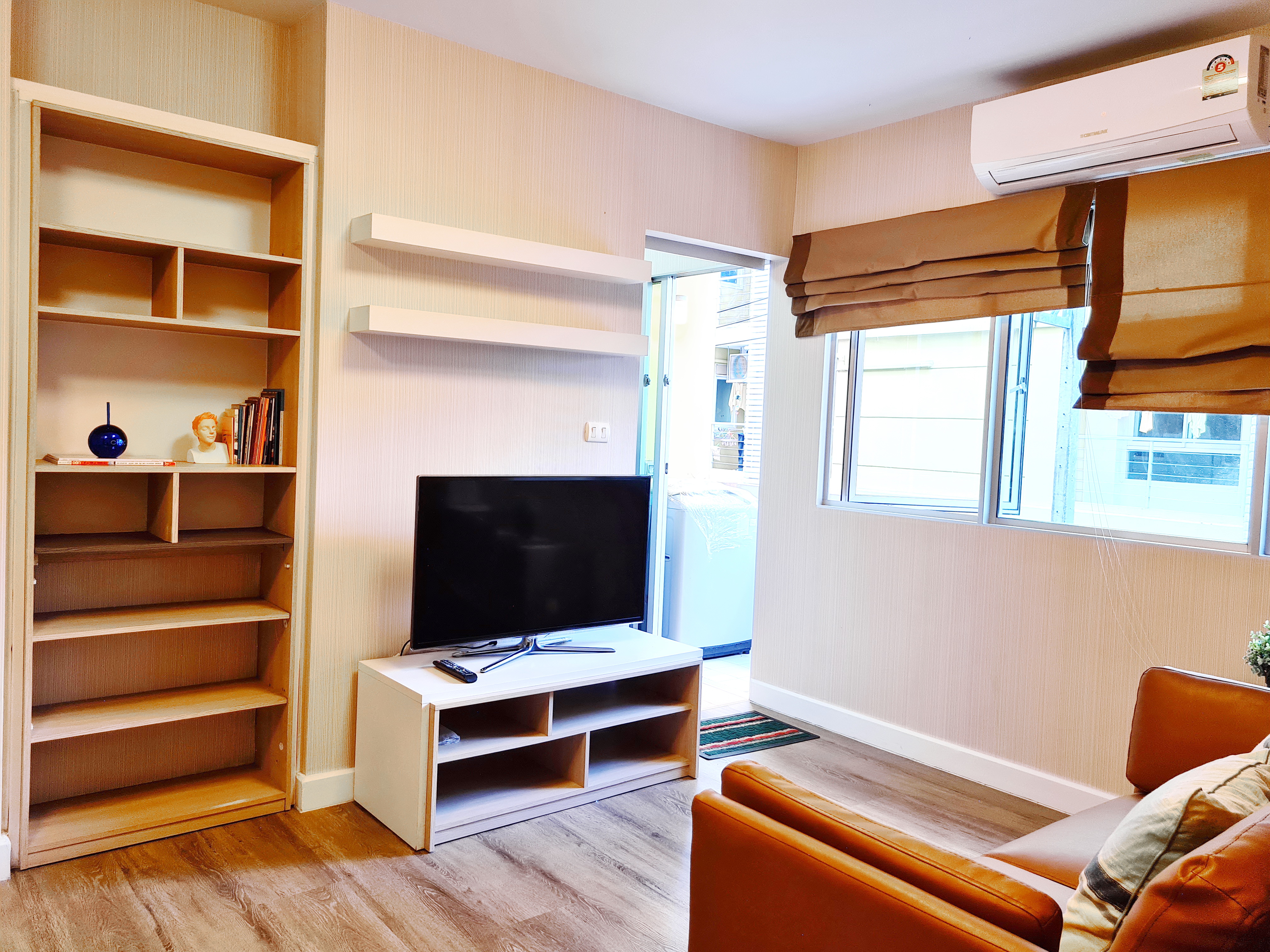 ขายพร้อมผู้เช่า เพิ่งตกแต่งใหม่ My Condo Sukhumvit 81 (มายคอนโด สุขุมวิท 81) ห้องเลขที่ 44/26(3004) ชั้น 3 พื้นที่ 34.81 ตรม.