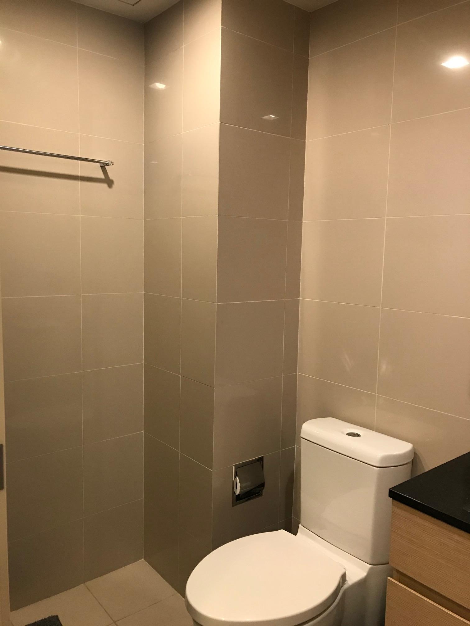 ขายคอนโด Via Botani (เวีย โบทานี)1 ห้องนอน 1ห้องน้ำ (ไม่มีอ่าง)ชั้น 4 ขนาด 35 ตรม ห้องแต่งครบ